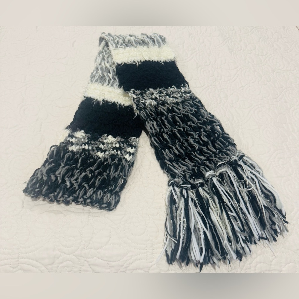 a.n.a. Black and Cream Winter Scarf with Tassels